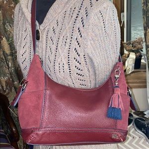 The sak Kendra burgundy beautiful hobo